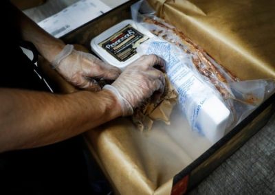 Dry Ice for Your Delicacies: Keeping “Eats” Fresh and Crisp