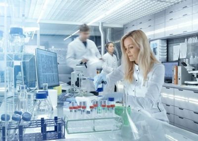 How Dry Ice Helps in Solid Scientific Researches 