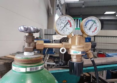 Importance of Gas Purity in Welding and Medicine